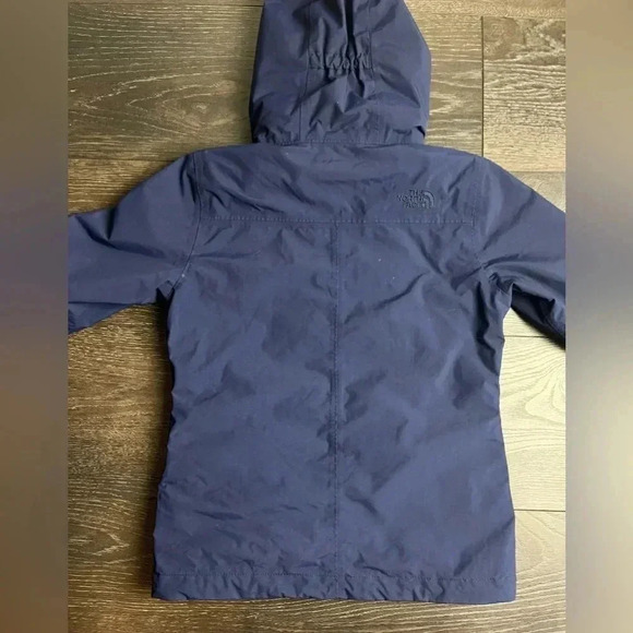 The North Face Girl's Mt. View Triclimate - Picture 2 of 9